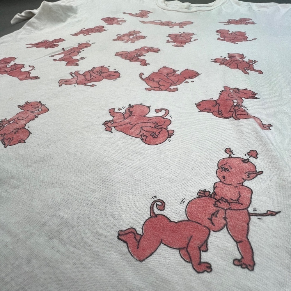 Vintage 1990s Devils Sex Positions All Over Print Demons Graphic White Tee XL 😜 - Picture 5 of 14